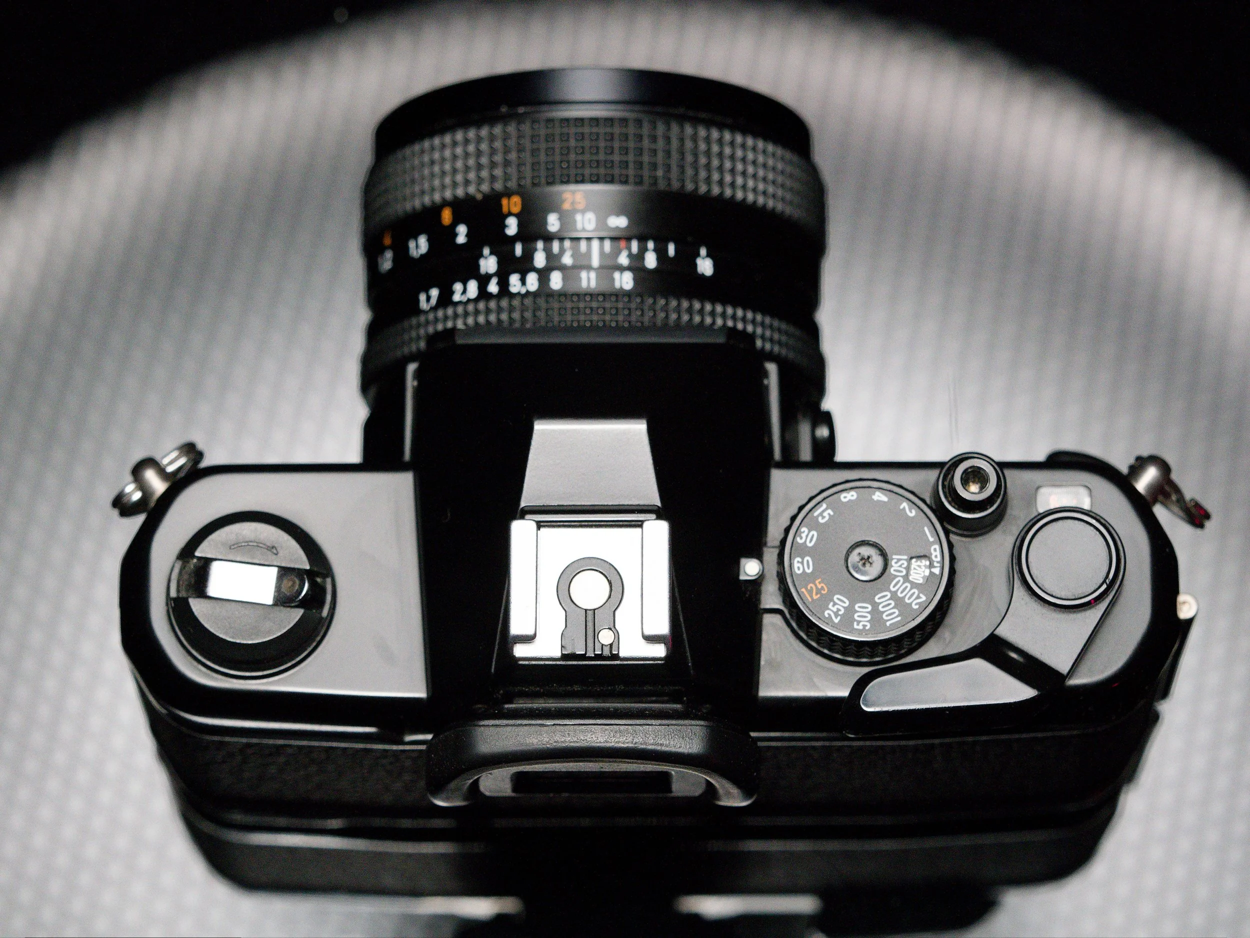 The Yashica FX-3 Super 2000 Vs The CONTAX 2Sb Comparision and